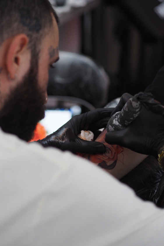 Yaşayan Dövmelerin Sanatçısı