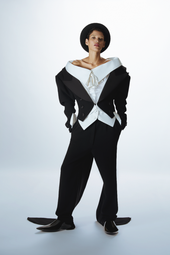 Lüks Sessizleşiyor Mu?