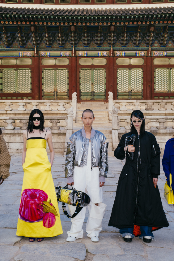 Backstage: Gucci'nin Cruise 2024 Defilesiyle Seul Ziyareti