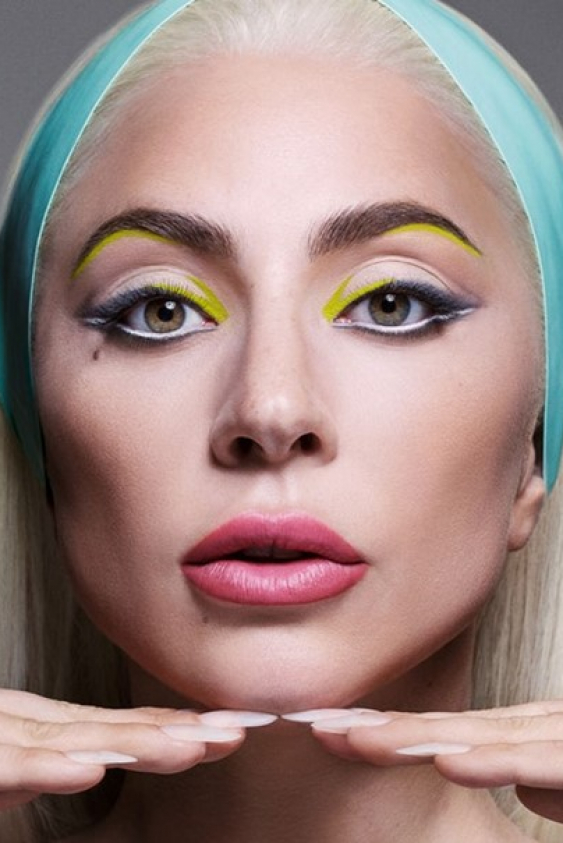 Lady Gaga, TikTok’dan Öğrendiği Güzellik Tavsiyelerini Açıklıyor