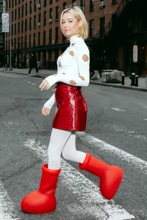 Neşeli Kahramanlar Podyumda