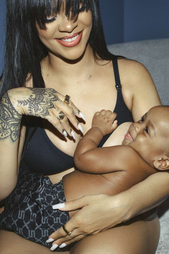 Rihanna Hamile Giyim Tarzını Yeniden Tanımlıyor