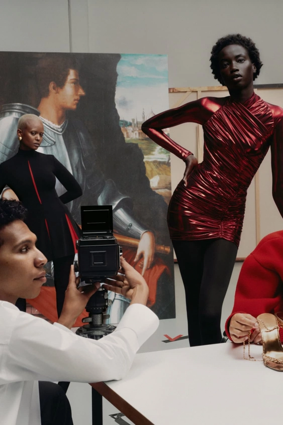 Ferragamo Yeni Renaissance Kampanyası’nı Duyuruyor