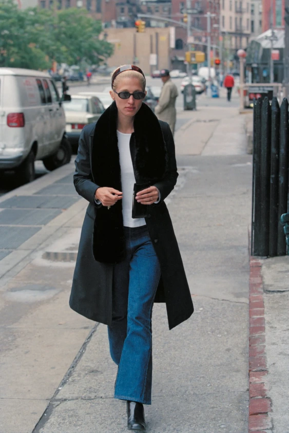 Carolyn Bessette-Kennedy Stilinin 7 Vazgeçilmez Parçası