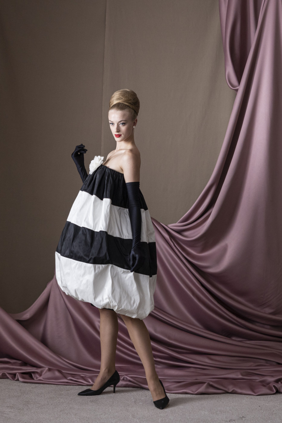 Cristóbal Balenciaga'nın Dizisinden Dior'un 2024 Pre-Fall Koleksiyonu'na Haftanın Moda Haberleri