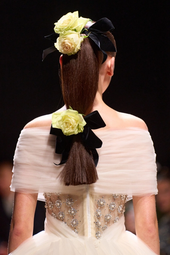 Paris Haute Couture Haftası'nın Dikkat Çeken Güzellik Görünümleri
