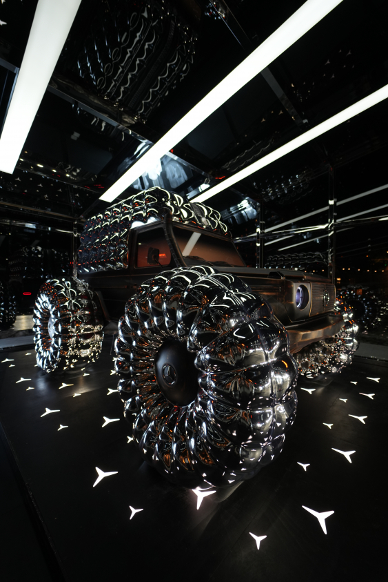 Otomobil ile Moda Dünyasını Birleştiren Yenilikçi Tasarım Dili