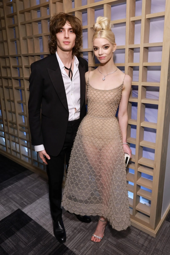 Anya Taylor-Joy’un Düğününden Tüm Detaylar