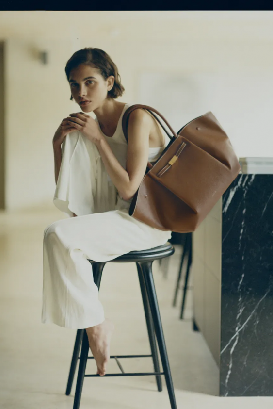 En Kullanışlı Aksesuar Trendi: Midi Çanta