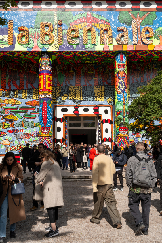 60. Venedik Bienali Hakkında Bilmeniz Gerekenler