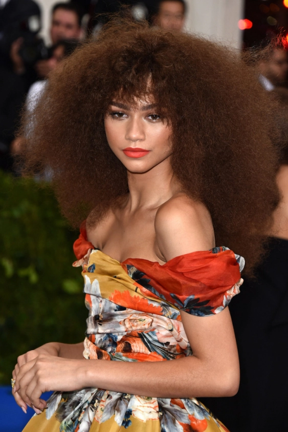 Tüm Zamanların En İyi 17 Met Gala Güzellik Görünümü
