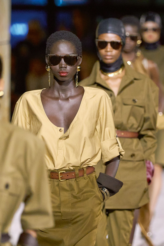 Sofistike Safari Trendi