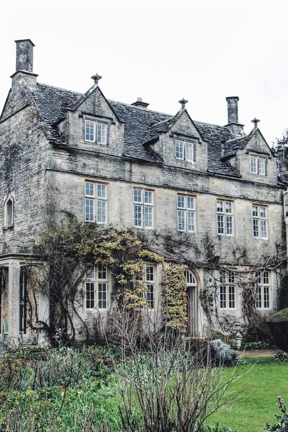 Yıldız İsimlerin Yeni Destinasyonu: Cotswold