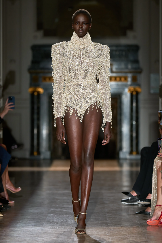 Elie Saab 2024-25 Sonbahar/Kış Haute Couture