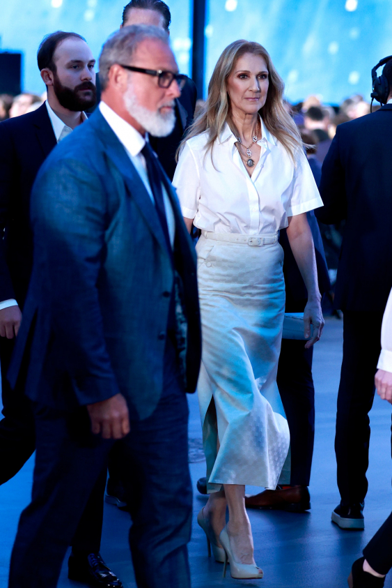 Céline Dion, Maksi Etekten Vazgeçmiyor