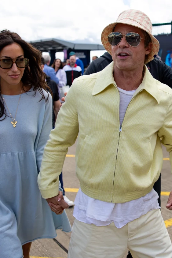Brad Pitt’in Yeni Sevgilisi Inés de Ramón Kimdir?