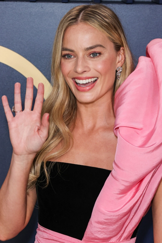 Margot Robbie İlk Çocuğunu Dünyaya Getirdi