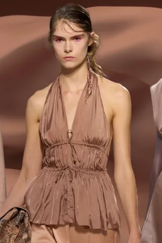 Pantone 2025 Yılının Rengini Açıkladı: Mocha Mousse