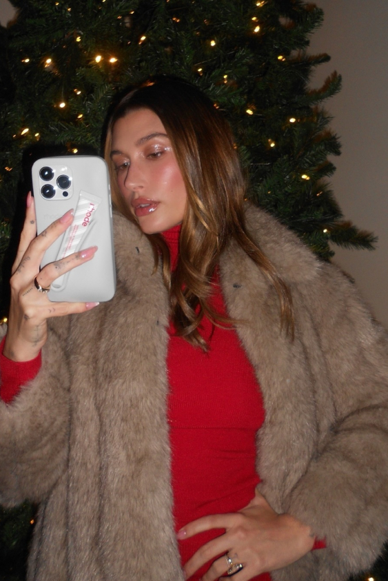 “Candy Cane” Allık Trendi “Candy Cane” Allık Trendi