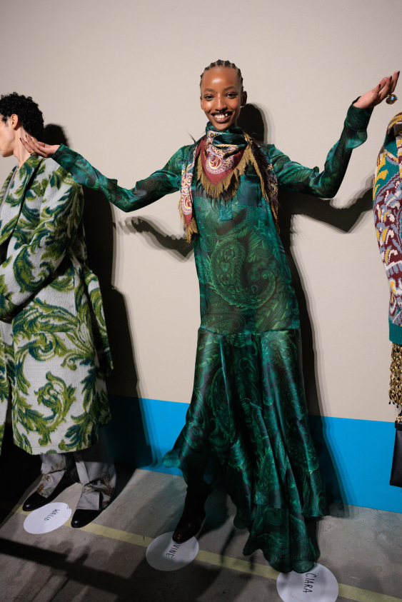 Backstage: 2025-26 Sonbahar/Kış Milano Moda Haftası