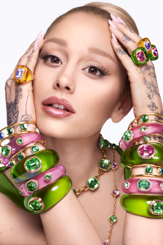 Balenciaga’nın Scholl ile İşbirliğinden Tiffany & Co.’nun İkonik HardWear Koleksiyonuna Haftanın Moda Haberleri