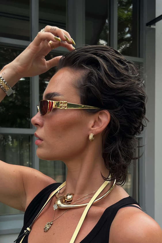 Bella Hadid'ten Alicia Roddy'e Haftanın Güzellik Instagram'ları