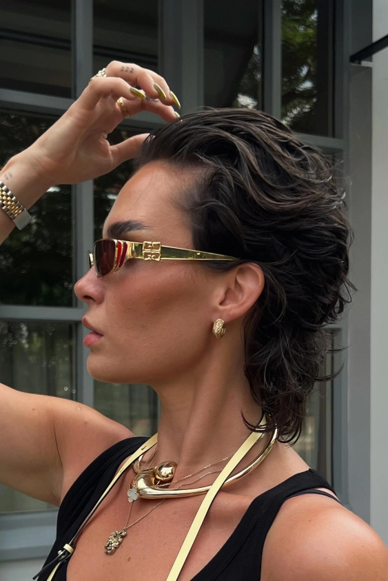 Bella Hadid'ten Alicia Roddy'e Haftanın Güzellik Instagram'ları
