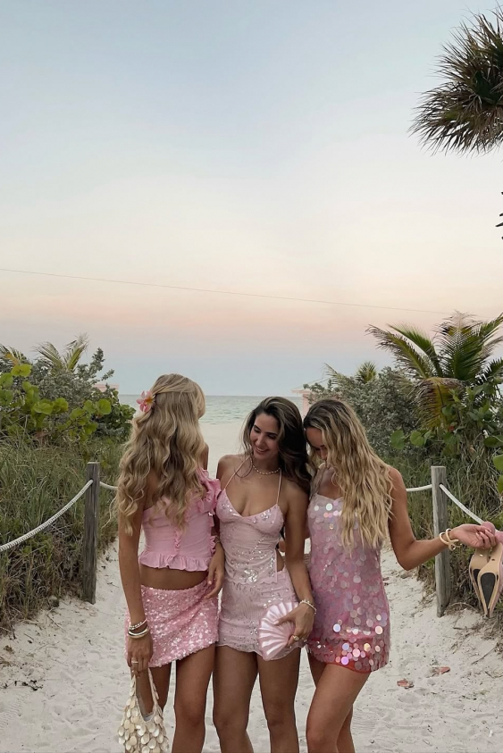 İbiza Ruhunu Yansıtan Yazlık Kombin Önerileri