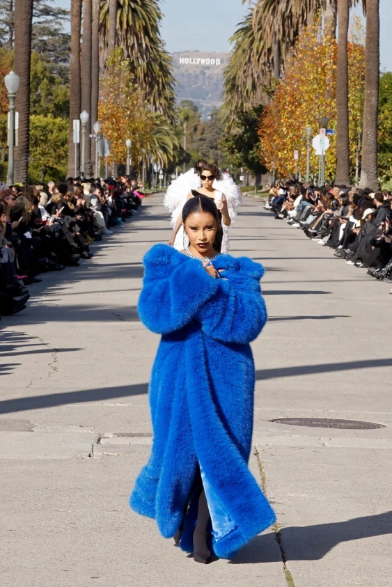 Demna, Balenciaga’ya Veda Ederken Kreatif Direktörün Modaevindeki İkonik Anlarını İnceliyoruz