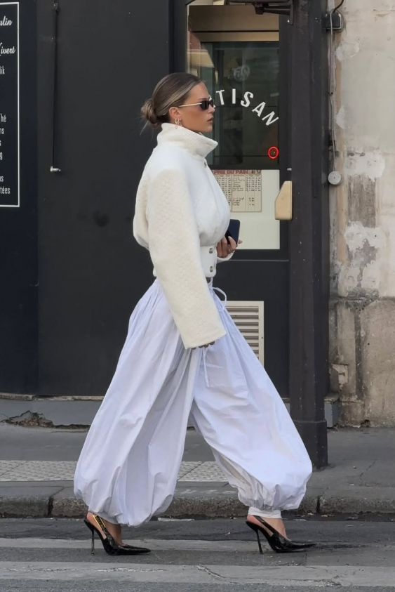 Balon Pantolon Trendi: Konforlu ve Şık Kombinlerin Yükselişi