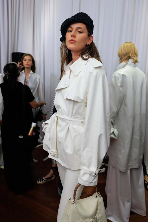 Backstage: 2026 İlkbahar/Yaz Londra Moda Haftası