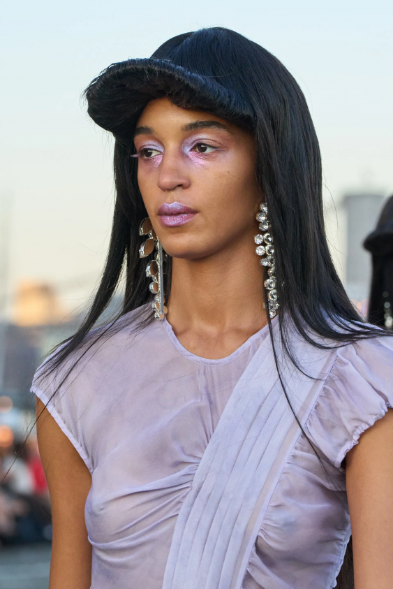 2026 İlkbahar/ Yaz New York Moda Haftası’nda Öne Çıkan Güzellik Trendleri