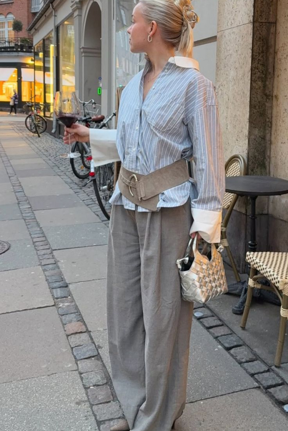 Kalın Kemerler: 2000’lerin İkonik Aksesuarı Bu Sonbahar Geri Dönüyor