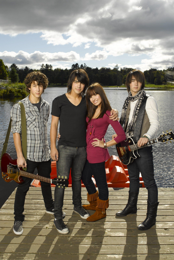 Camp Rock 3 Çekimleri Başladı: Jonas Brothers ve Demi Lovato Yeniden Bir Arada