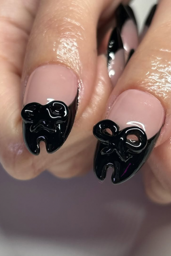 Maison Margiela’dan İlham Alan Yeni Nesil Avangard Manikür