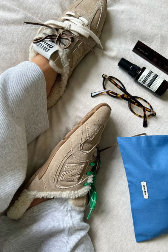 Sokak Modasının Yeni İkonu: “Sneaker Mules”