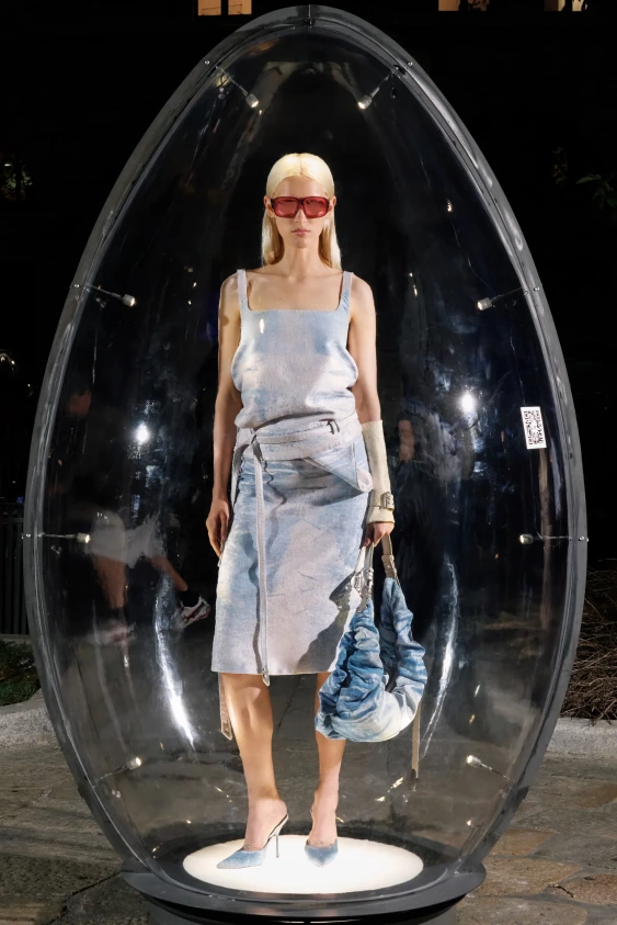 2026 İlkbahar/Yaz Milano Moda Haftası’nda Öne Çıkan Defileler