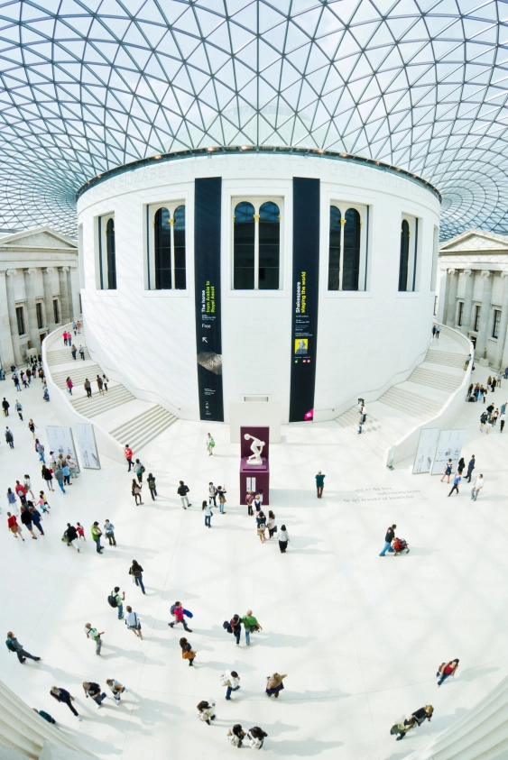 Londra’nın Met Gala’sı: British Museum’un İlk Bağış Balosu