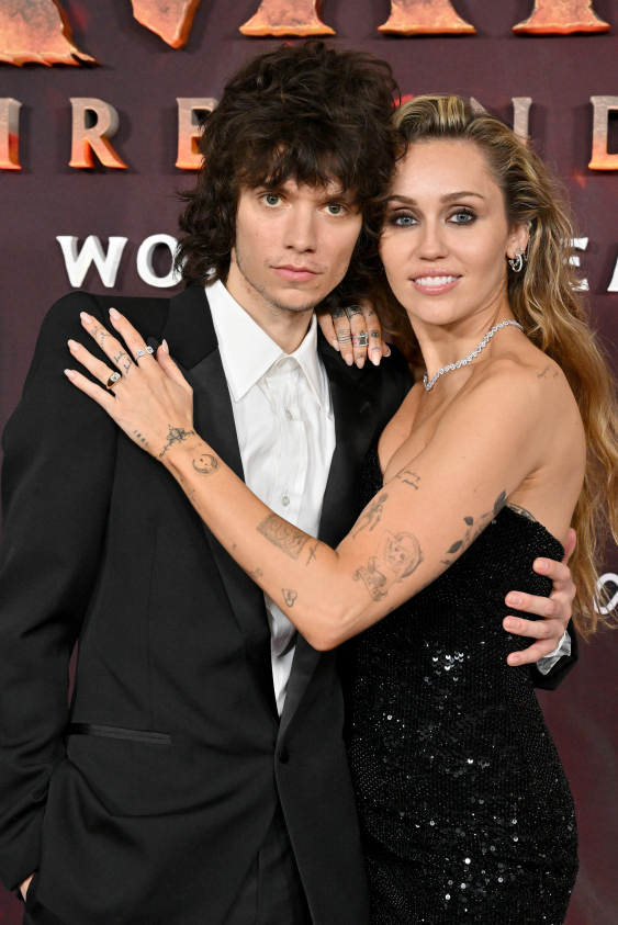 Miley Cyrus’un Nişan Yüzüğüne Dair Her Şey