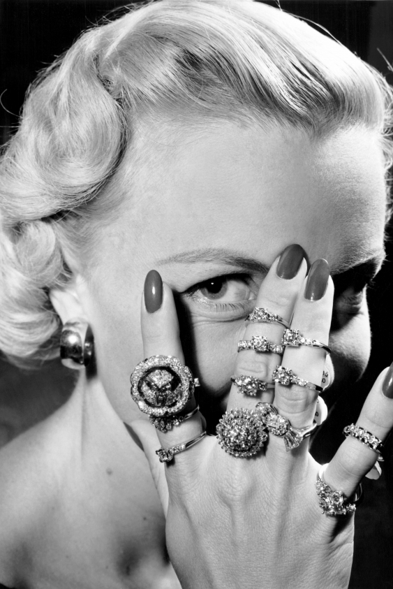 2026’da En Şık Gelin Adaylarının Parmaklarında Göreceğiniz Nişan Yüzükleri