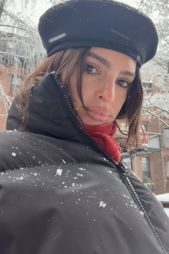 Soğuktan Kuruyan Dudaklar için 10 Kahraman Ürün