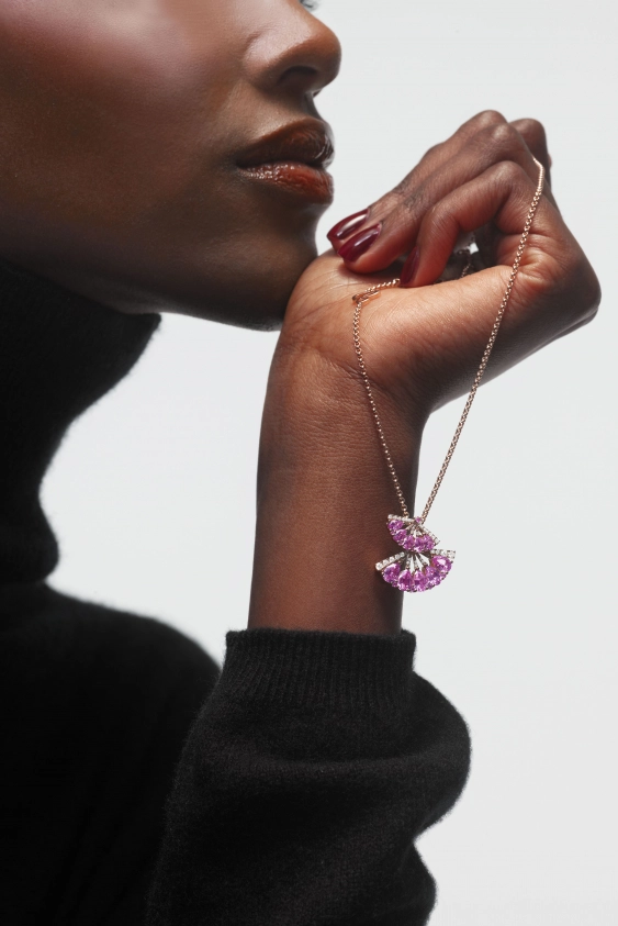 Chopard’ın L’Heure du Diamant Koleksiyonundan Bottega Veneta’nın Yaz Kampanyasına Haftanın Moda Haberleri