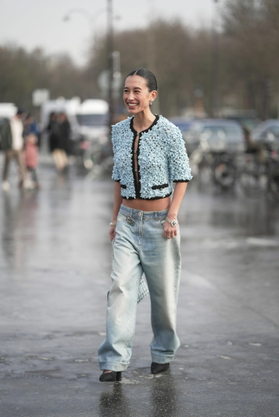 Düşük Bel Denim Trendi Sessizce Geri Döndü