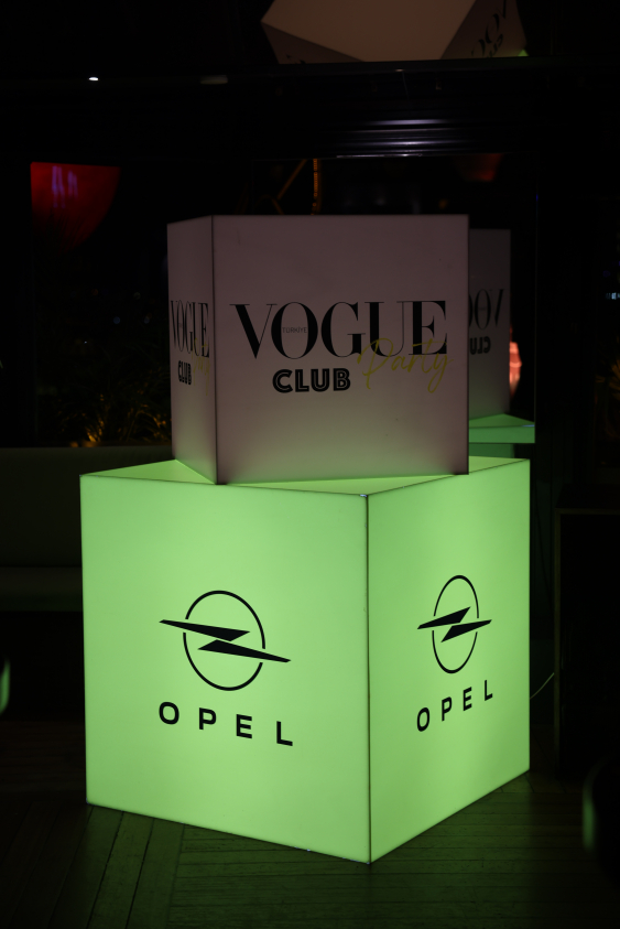 Vogue Türkiye ve Opel Türkiye, Yeni Sezonu Coşkuyla Karşıladı!