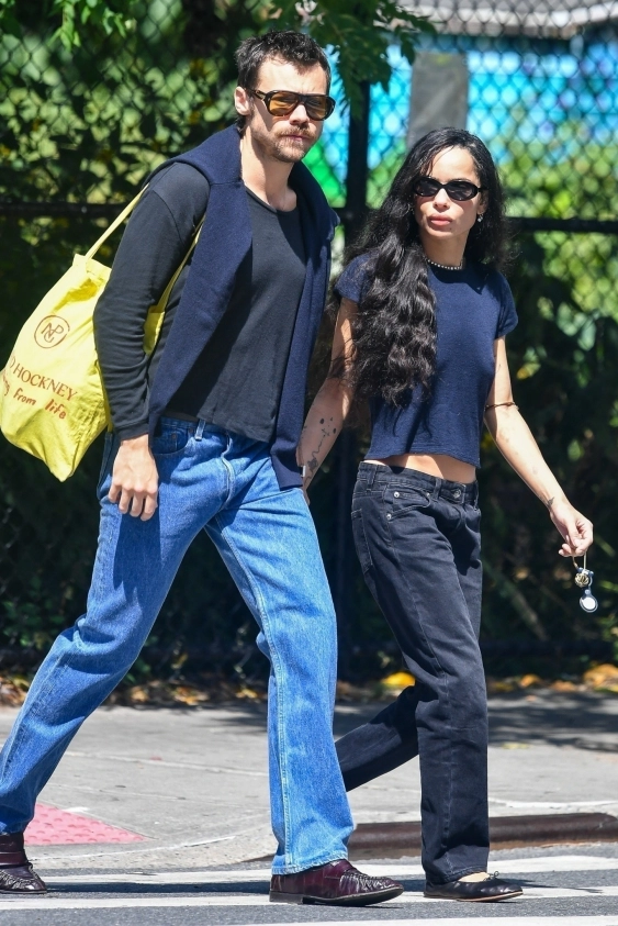 Harry Styles ve Zoë Kravitz Nişanlandı