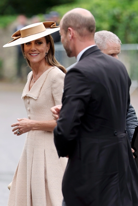 Kate Middleton’ın Kraliyet Düğünü Davetlisi Stili