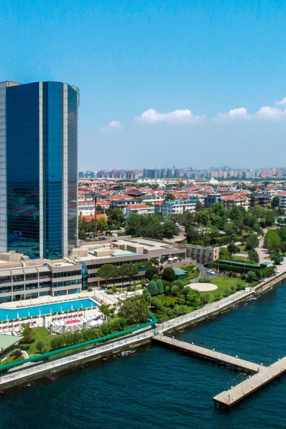Yenilenen Bahçe Odaları ile Şehir İçinde Resort Deneyiminin Yeni Adresi