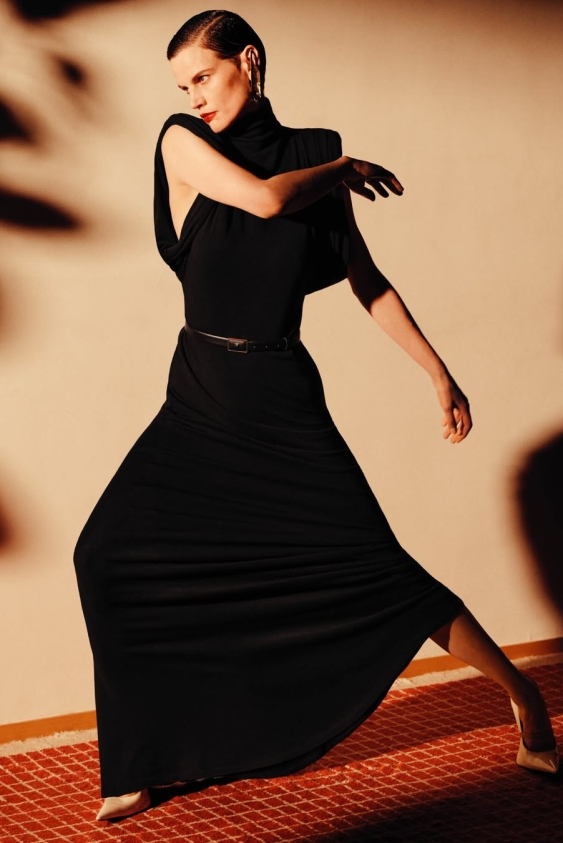 Mugler’in 2026 Pre-Fall Kampanyasından Moschino’nun Yeni Kreatif Direktörlerine Haftanın Moda Haberleri