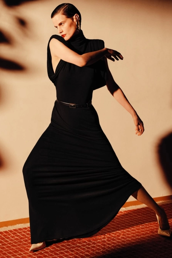 Mugler’in 2026 Pre-Fall Kampanyasından Moschino’nun Yeni Kreatif Direktörlerine Haftanın Moda Haberleri