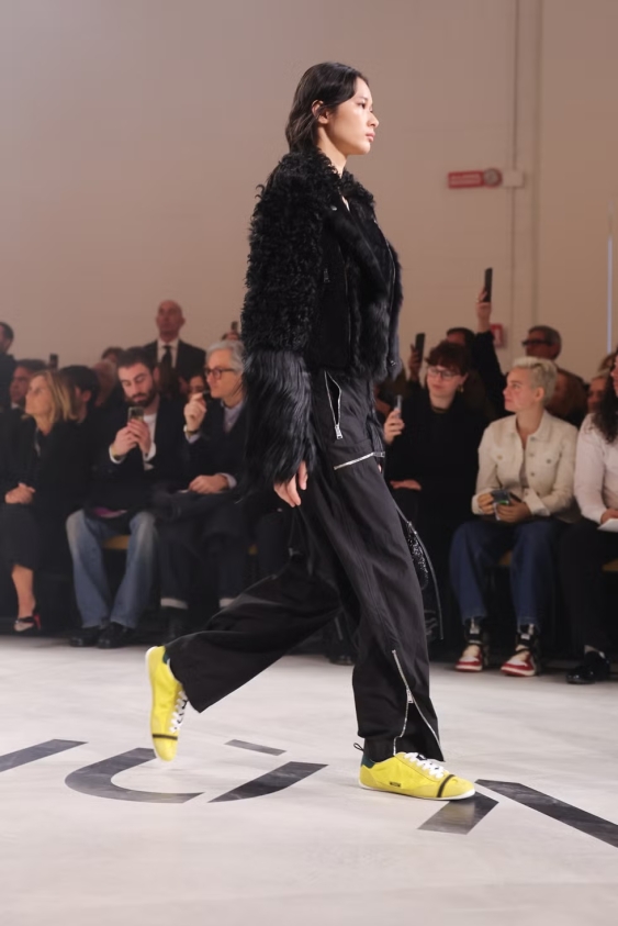 2026 Sonbaharında Radarınıza Almanız Gereken 7 Sneaker Trendi